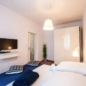  Apartment Lights Bosacka