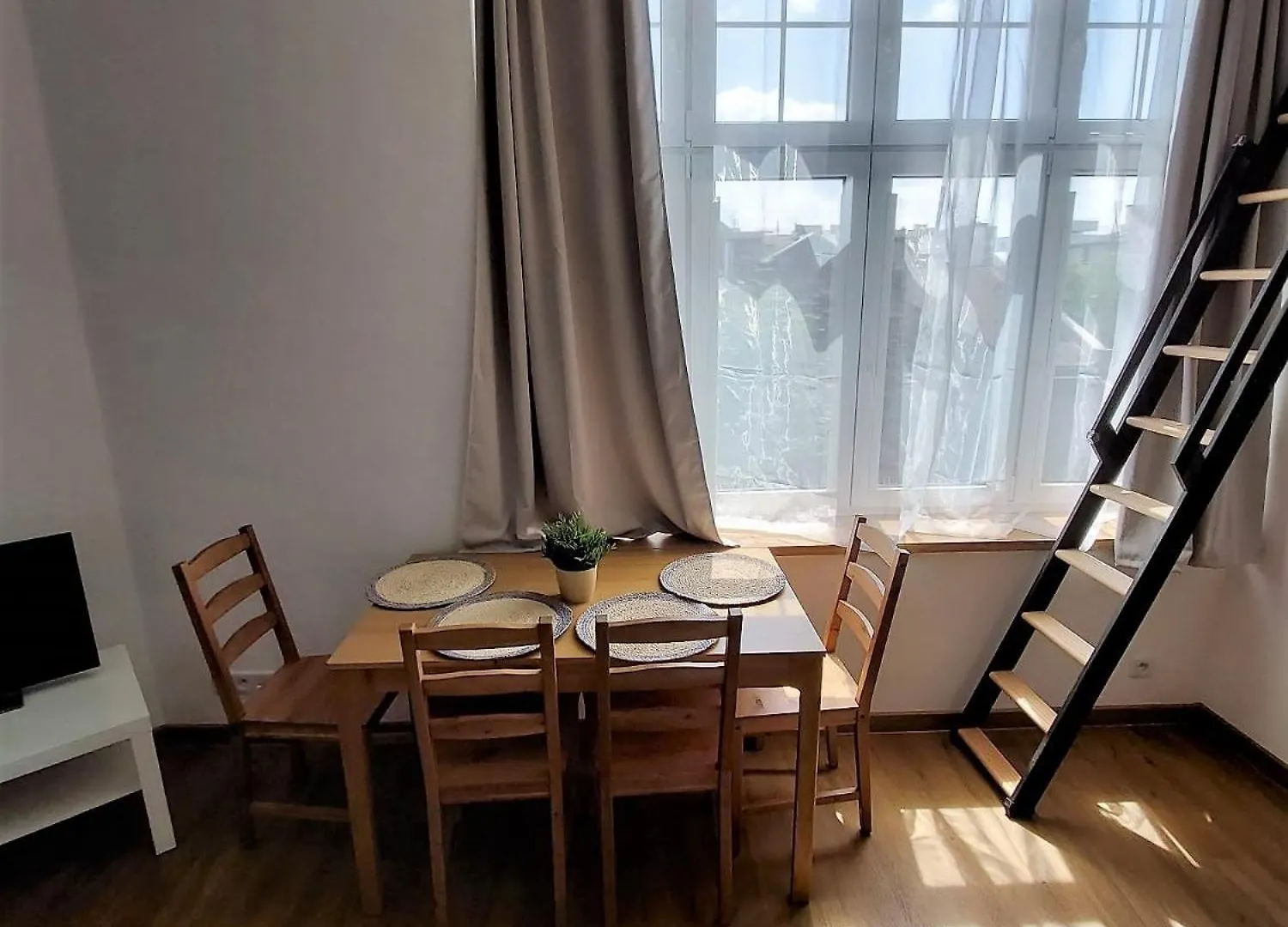 Old Town Stage Apartment One Krakow 0*,  Poland